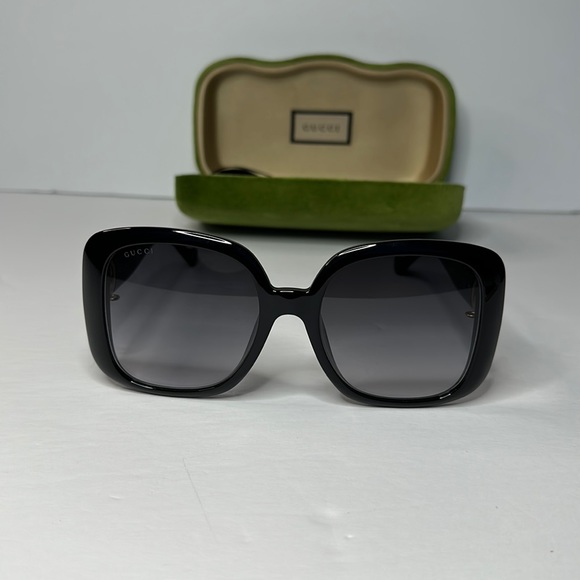 New Authentic GUCCI Grey Square Ladies Sunglasses GG1029SA 001 57 - Picture 3 of 16